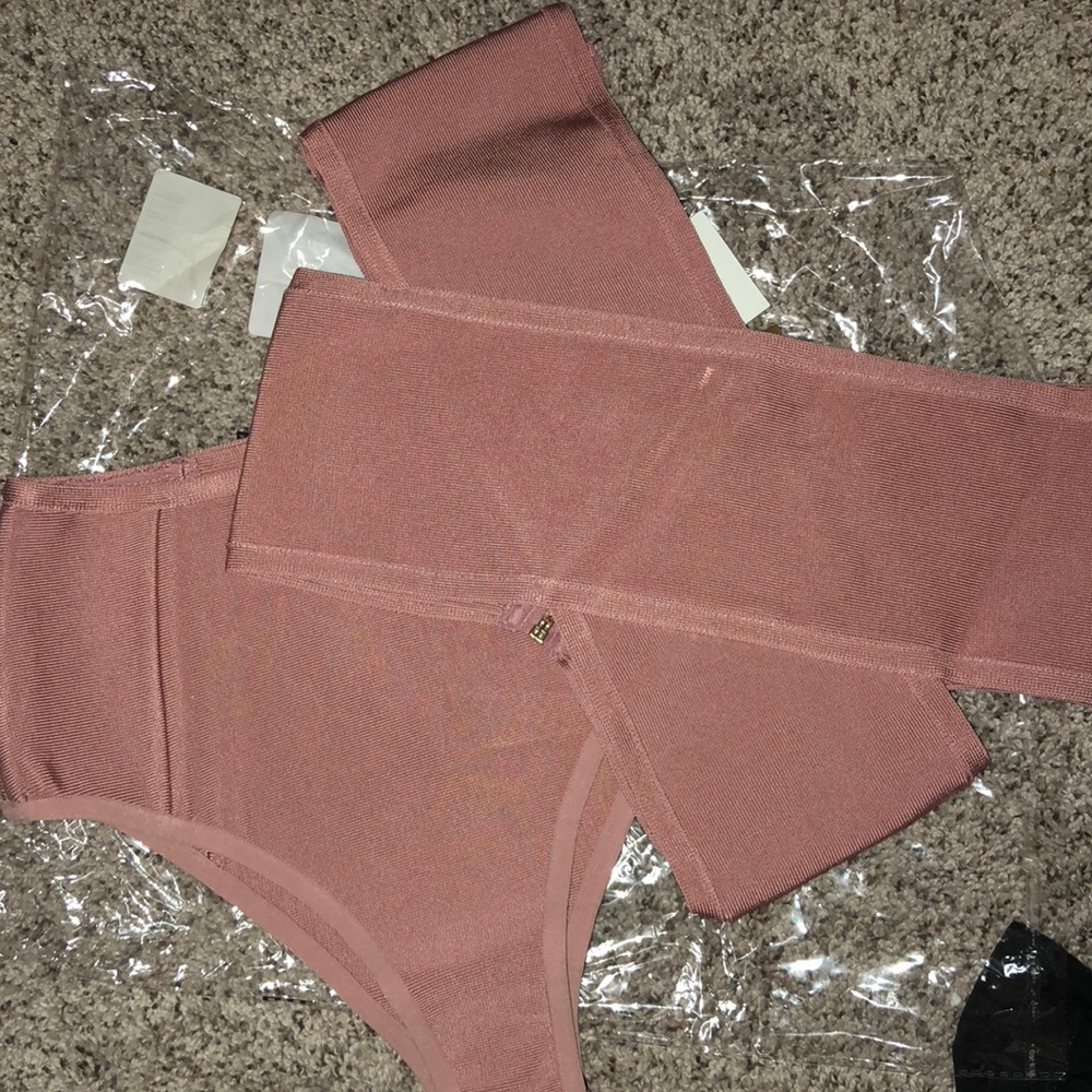 Cute wrap trendy swimsuit!